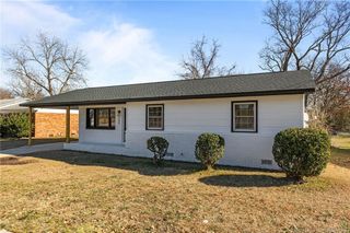 284 Bonanza Drive, Fayetteville, NC 28303