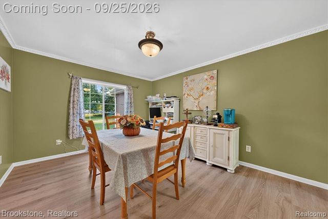 5390 Dillon Drive, White Lake, MI 48383