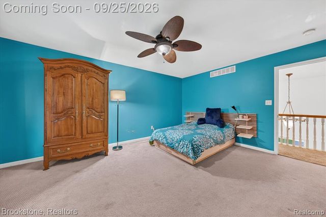 5390 Dillon Drive, White Lake, MI 48383