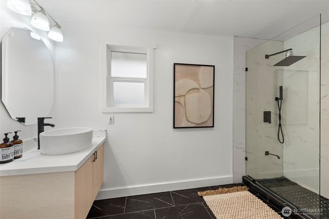 16127 SE 5th Street, Bellevue, WA 98008