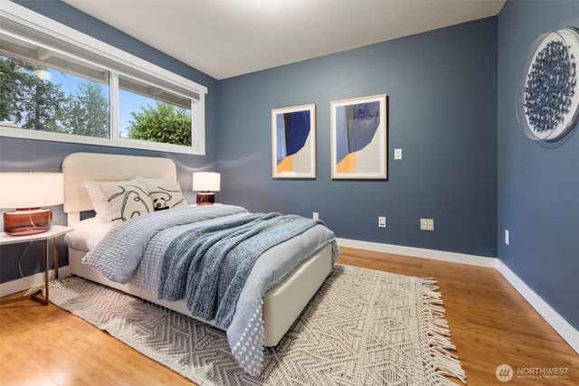 16127 SE 5th Street, Bellevue, WA 98008