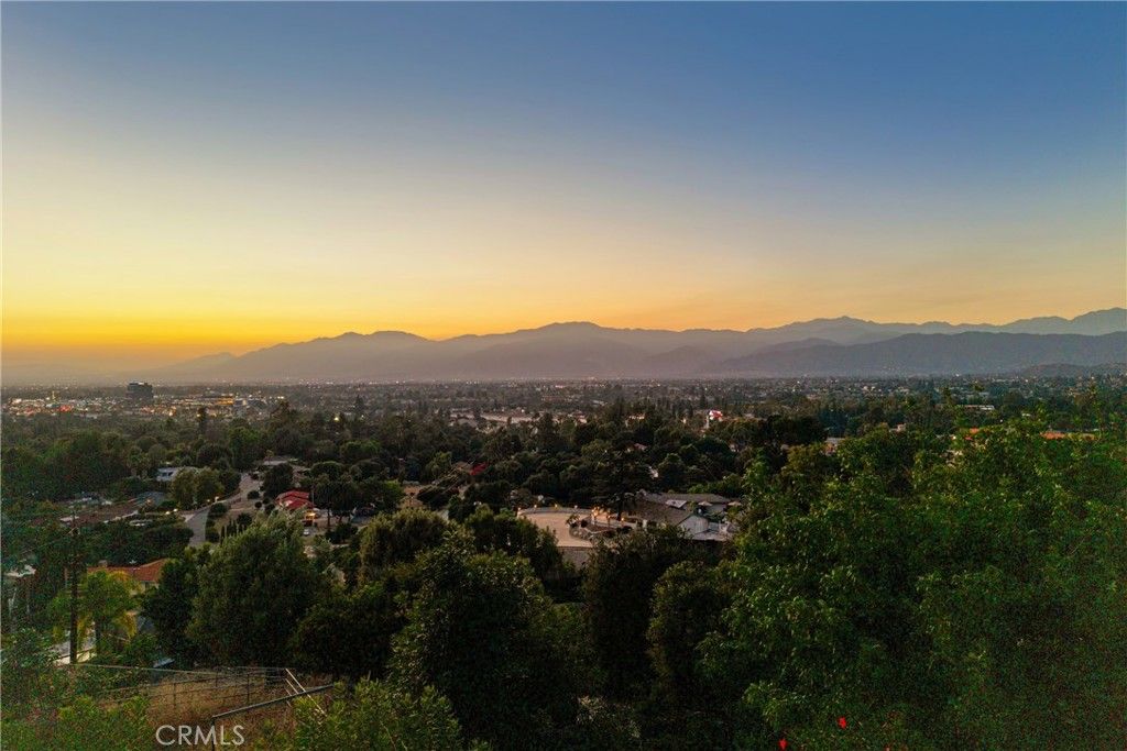 Image 23 of property listing at 20290 E Lorencita, Covina, CA 91724