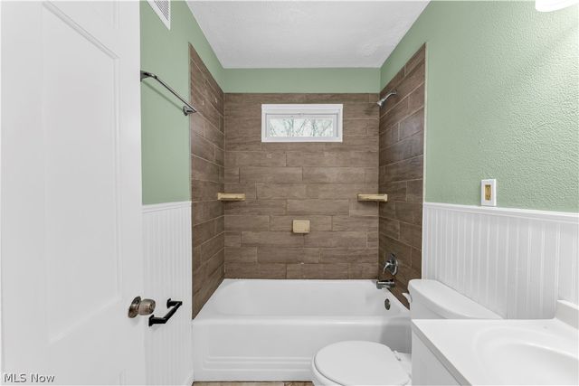 12004 Mortimer Avenue, Cleveland, OH 44111