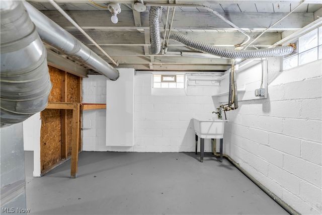 12004 Mortimer Avenue, Cleveland, OH 44111