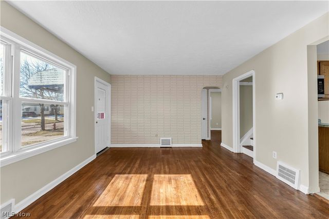 12004 Mortimer Avenue, Cleveland, OH 44111