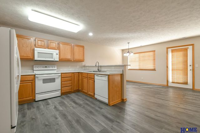 1818 Sawyer Street, Lincoln, NE 68505