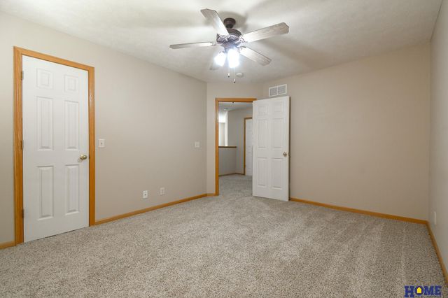 1818 Sawyer Street, Lincoln, NE 68505