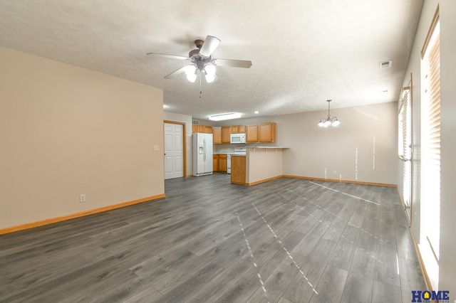 1818 Sawyer Street, Lincoln, NE 68505