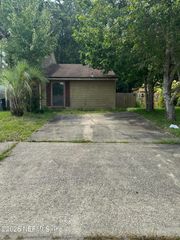 5526 BENNINGTON Drive, Jacksonville, FL 32244