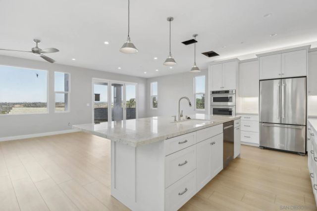 2954 Copley Ave, San Diego, CA 92116