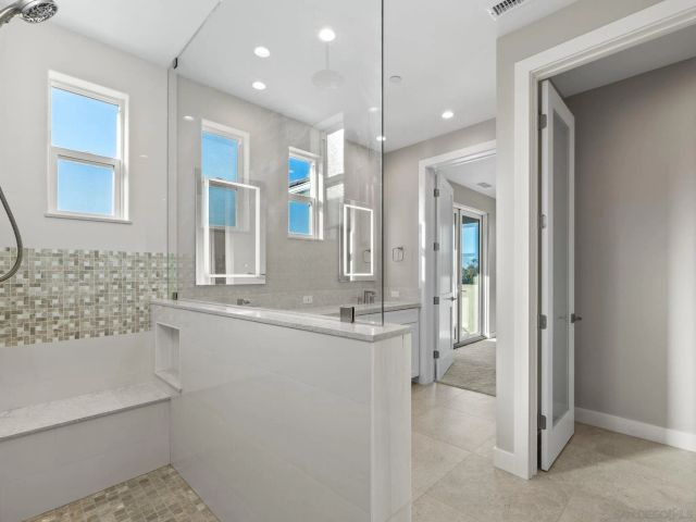 2954 Copley Ave, San Diego, CA 92116