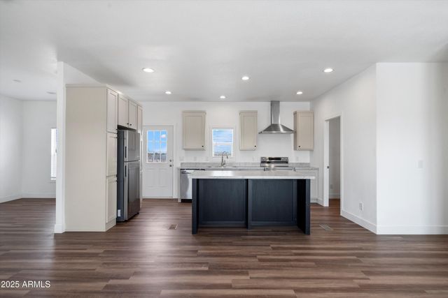 5622 N 383rd Lane, Tonopah, AZ 85354