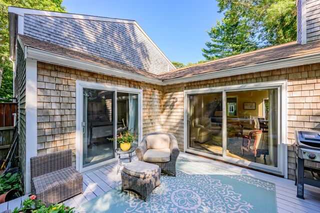 241 Seaward UNIT 241, Teaticket, MA 02536