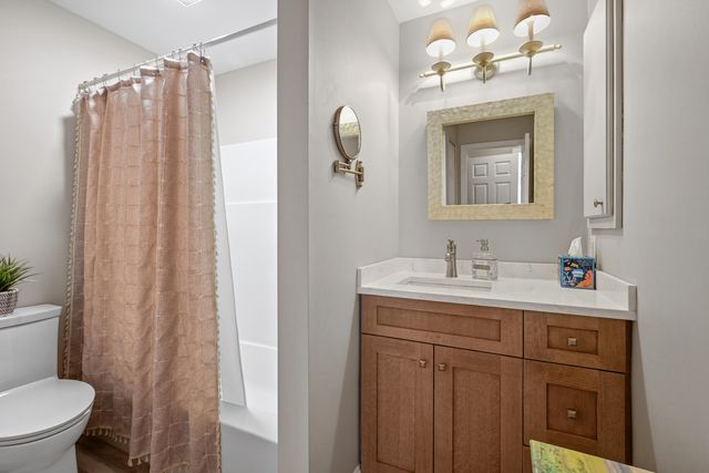 241 Seaward UNIT 241, Teaticket, MA 02536