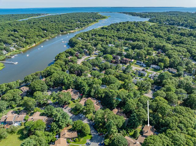 241 Seaward UNIT 241, Teaticket, MA 02536