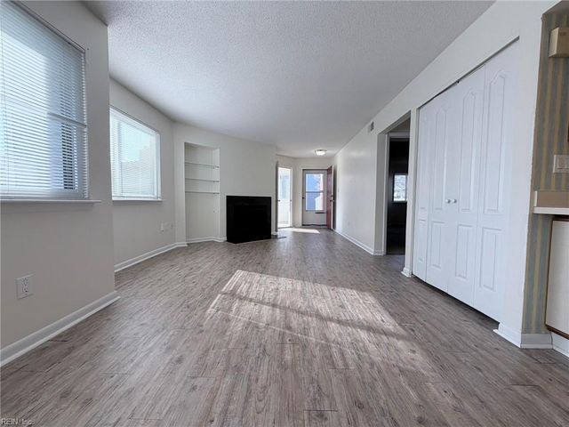 528 Rivers RCH, Virginia Beach, VA 23452