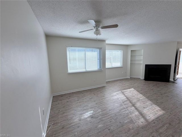 528 Rivers RCH, Virginia Beach, VA 23452