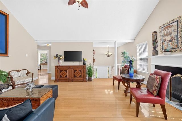 1009 Crest Ridge Place SW, Marietta, GA 30060