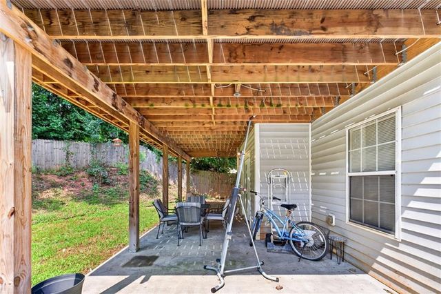 1009 Crest Ridge Place SW, Marietta, GA 30060