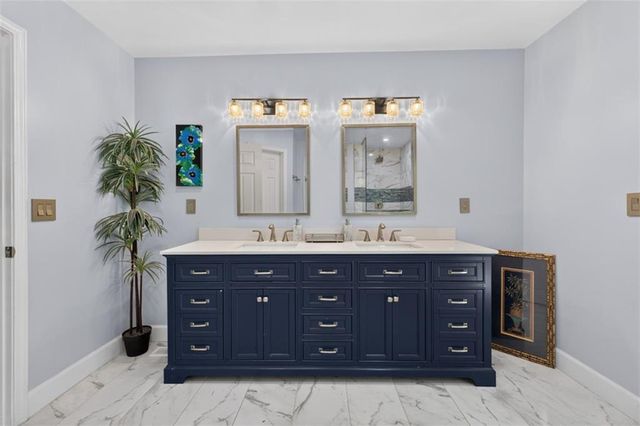 1009 Crest Ridge Place SW, Marietta, GA 30060