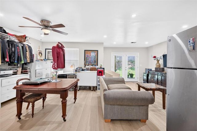 1009 Crest Ridge Place SW, Marietta, GA 30060