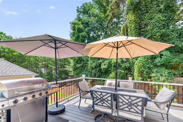 1009 Crest Ridge Place SW, Marietta, GA 30060