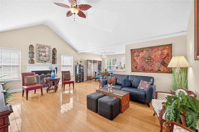 1009 Crest Ridge Place SW, Marietta, GA 30060