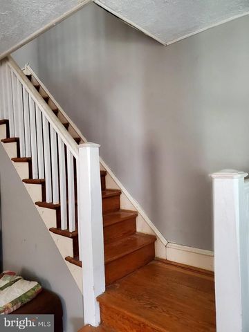 321 DALTON ST, Philadelphia, PA 19111