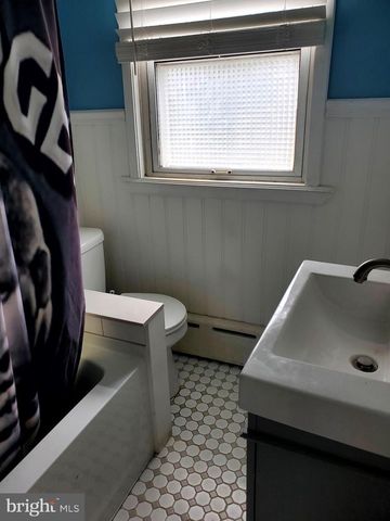 321 DALTON ST, Philadelphia, PA 19111