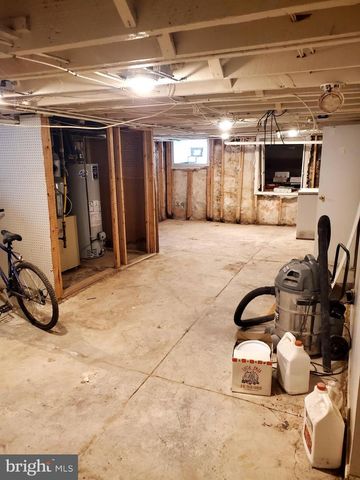 321 DALTON ST, Philadelphia, PA 19111