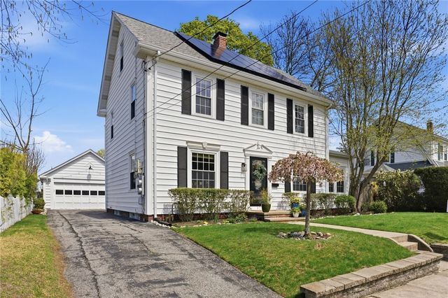 17 Mason Avenue, Cranston, RI 02910