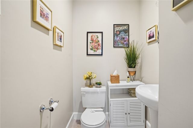 17 Mason Avenue, Cranston, RI 02910