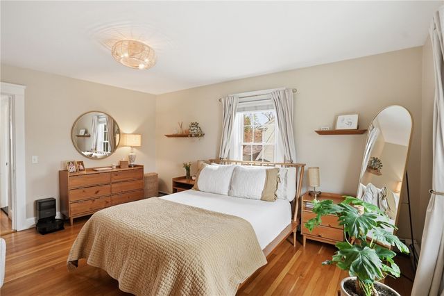 17 Mason Avenue, Cranston, RI 02910