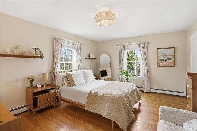 17 Mason Avenue, Cranston, RI 02910