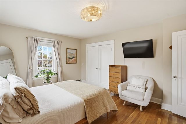 17 Mason Avenue, Cranston, RI 02910