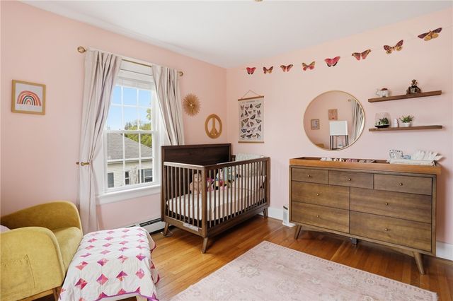 17 Mason Avenue, Cranston, RI 02910