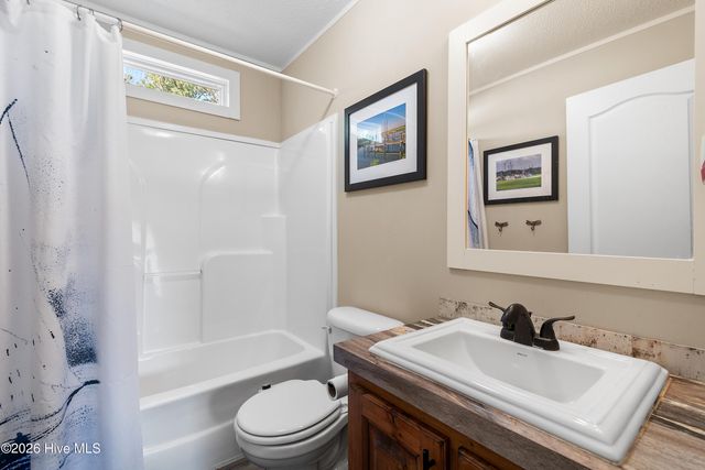 944 Palmer Drive, Carolina Shores, NC 28467