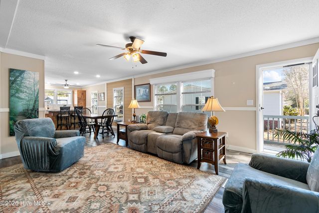 944 Palmer Drive, Carolina Shores, NC 28467