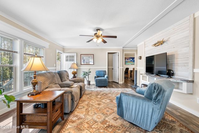 944 Palmer Drive, Carolina Shores, NC 28467