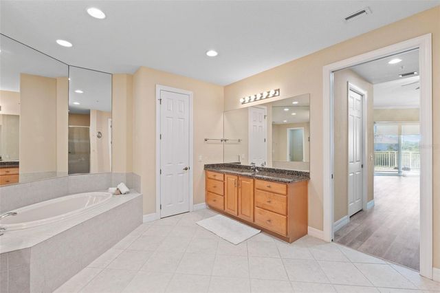 6100 JESSIE HARBOR DRIVE 202, Osprey, FL 34229