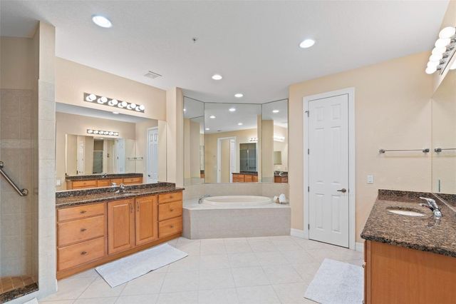 6100 JESSIE HARBOR DRIVE 202, Osprey, FL 34229