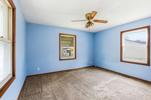 621 White Bear Avenue, Saint Paul, MN 55106