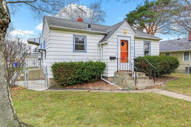 621 White Bear Avenue, Saint Paul, MN 55106