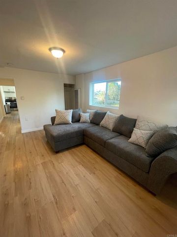 6816 Central Avenue, Lemon Grove, CA 91945