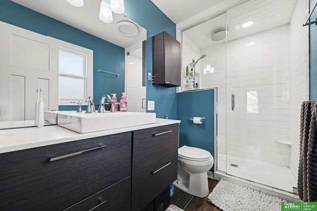 14815 Seward Plaza, Omaha, NE 68154