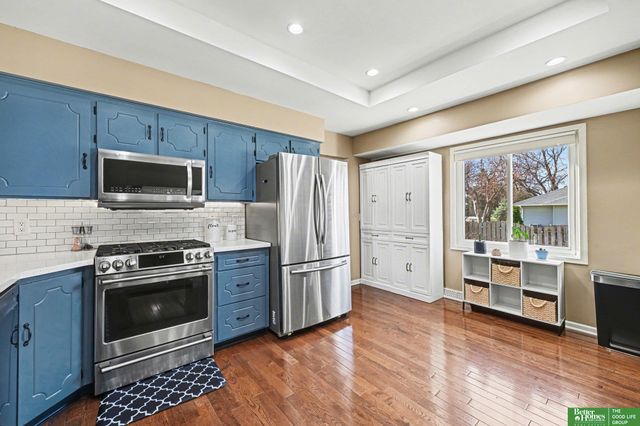 14815 Seward Plaza, Omaha, NE 68154