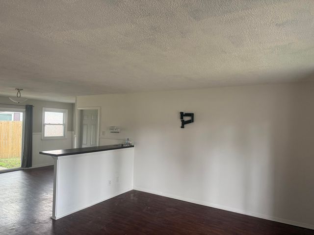 7933 Taney Place, Merrillville, IN 46410