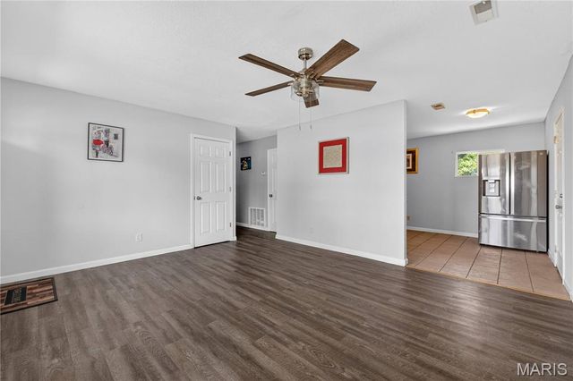 23 Hanover Lane, Cahokia, IL 62206