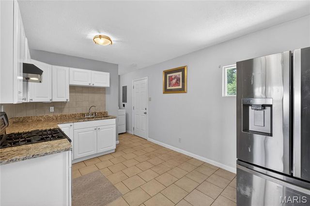 23 Hanover Lane, Cahokia, IL 62206