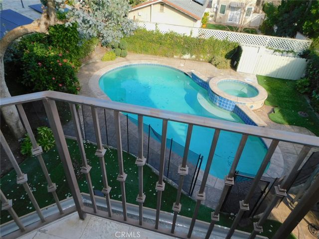 406 N Fairview, Burbank, CA 91505